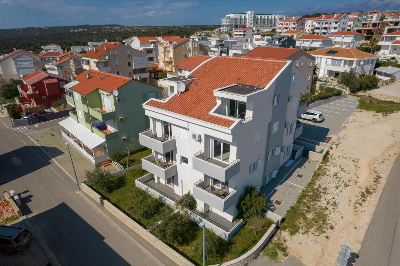 Noa West Residence Novalja Exterior foto